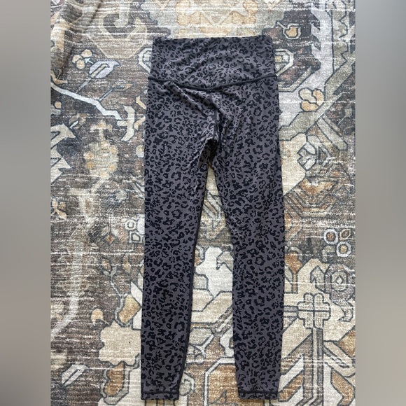 Athleta Elation Leopard Tights Gray Leggings high rise - Picture 4 of 4